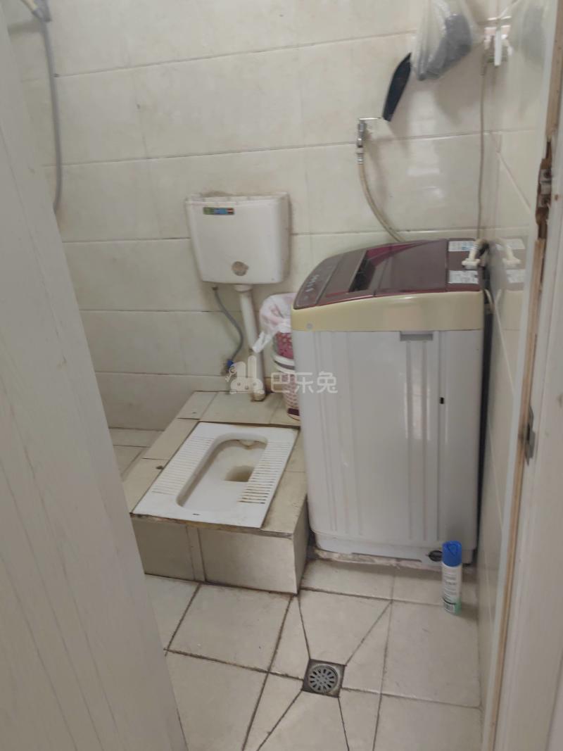 文怡苑一期1575995卫生间图13