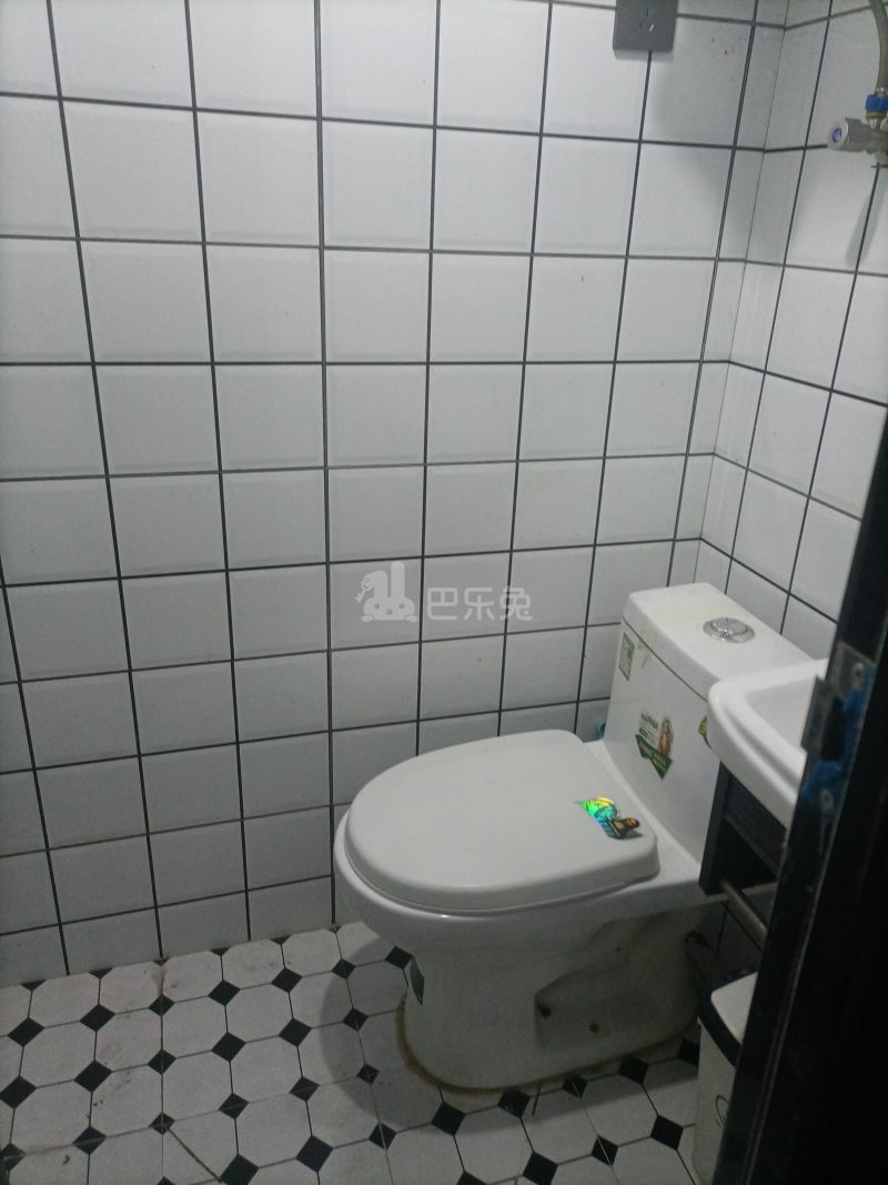 文怡苑一期1575995卫生间图8