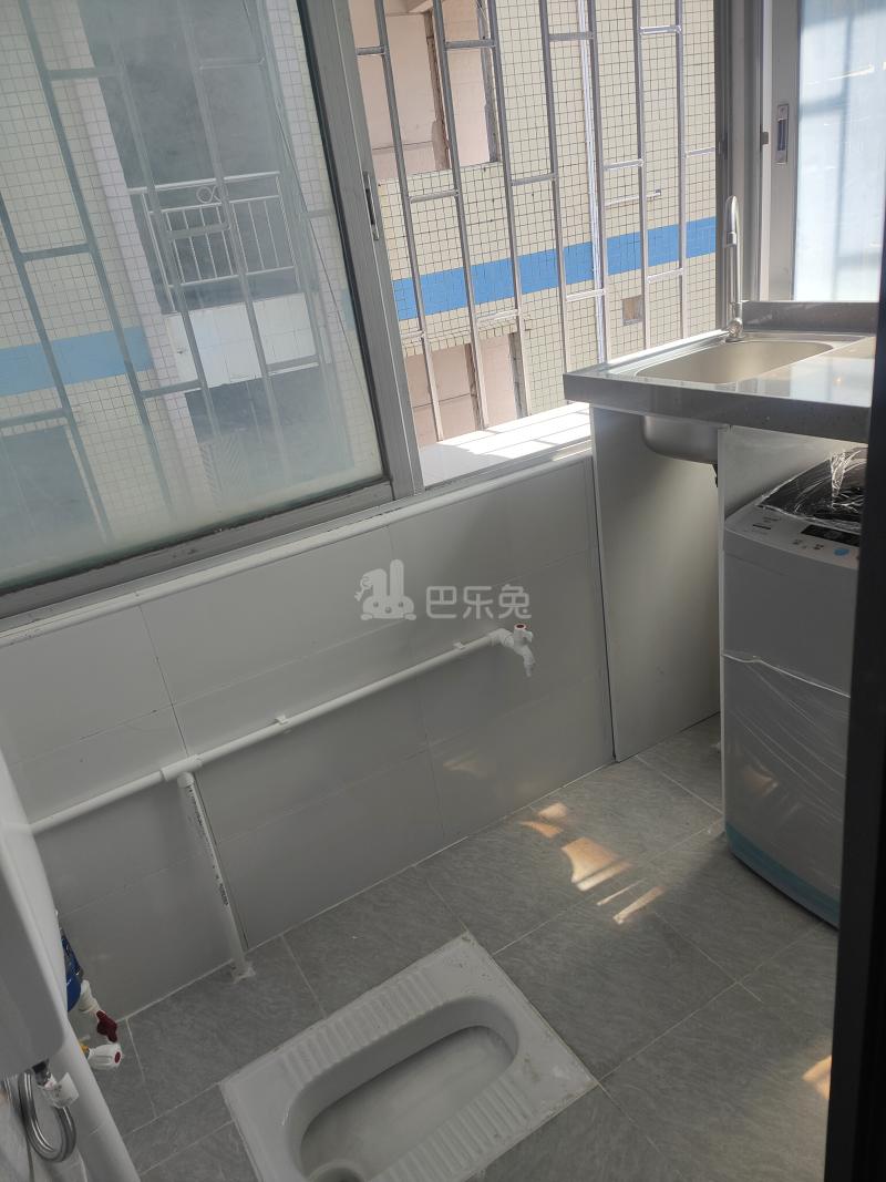 景翠苑15805493卫生间图4