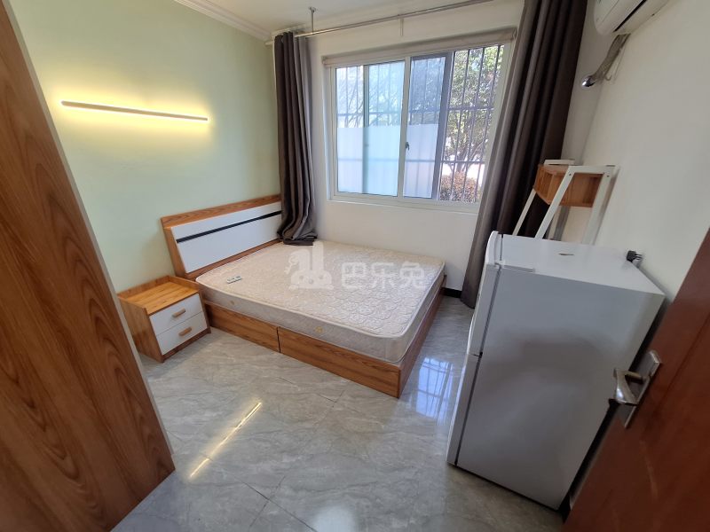 云翔佳苑南区（嘉年路651弄）15927765卧室图1