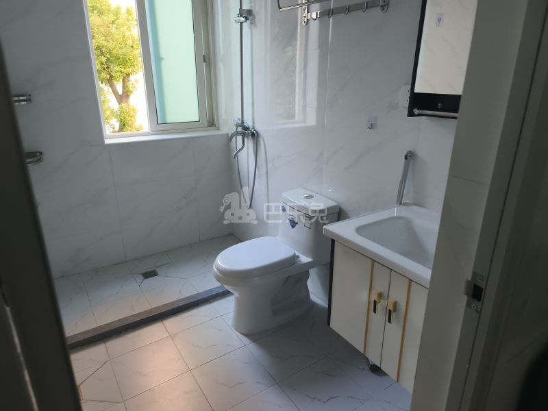 金海苑南区16005642卫生间图5