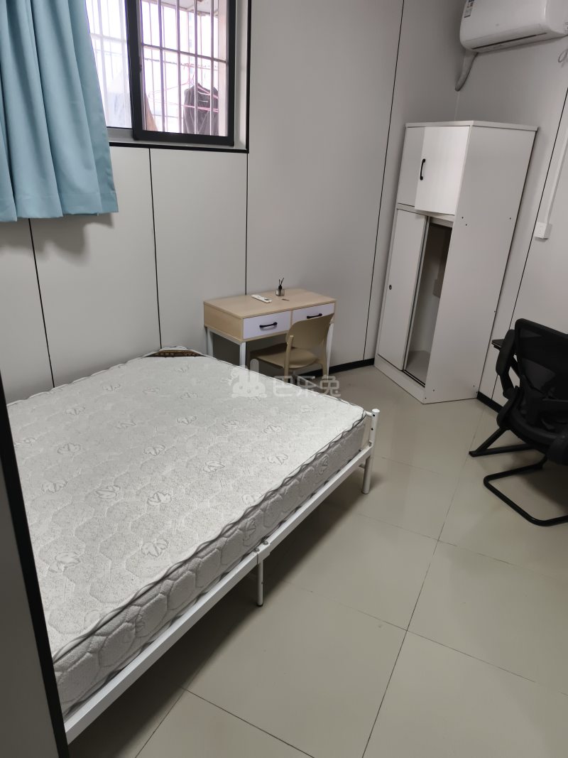 兴龙大厦16087359卧室图1