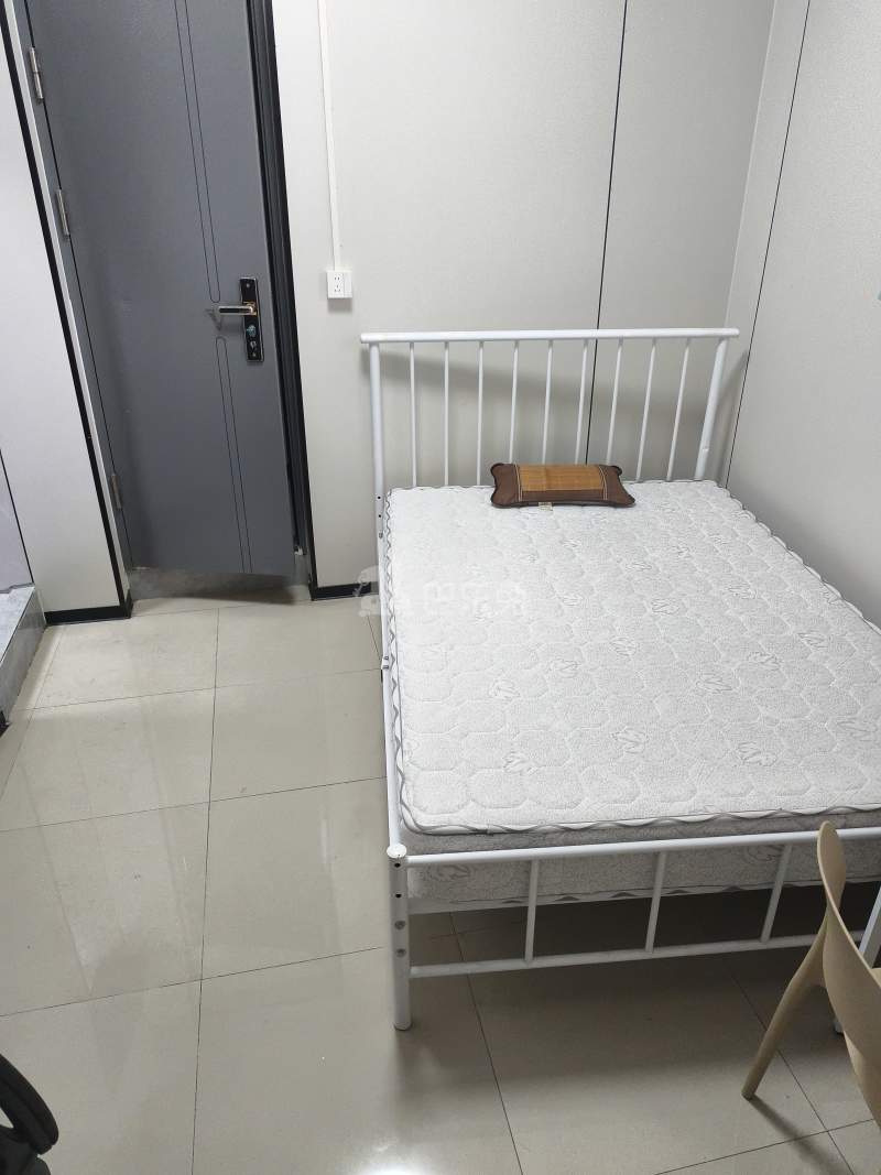 兴龙大厦16087359卧室图7