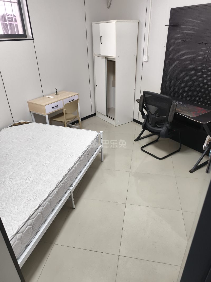 兴龙大厦16087359卧室图0