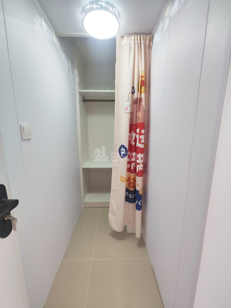 海申花园16101550卧室图1