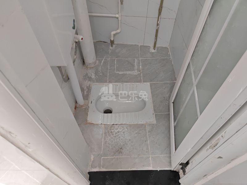 福源单身公寓16261098卫生间图5