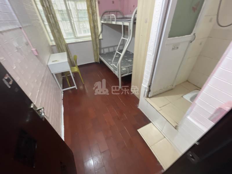 海映山庄1627258卧室图0