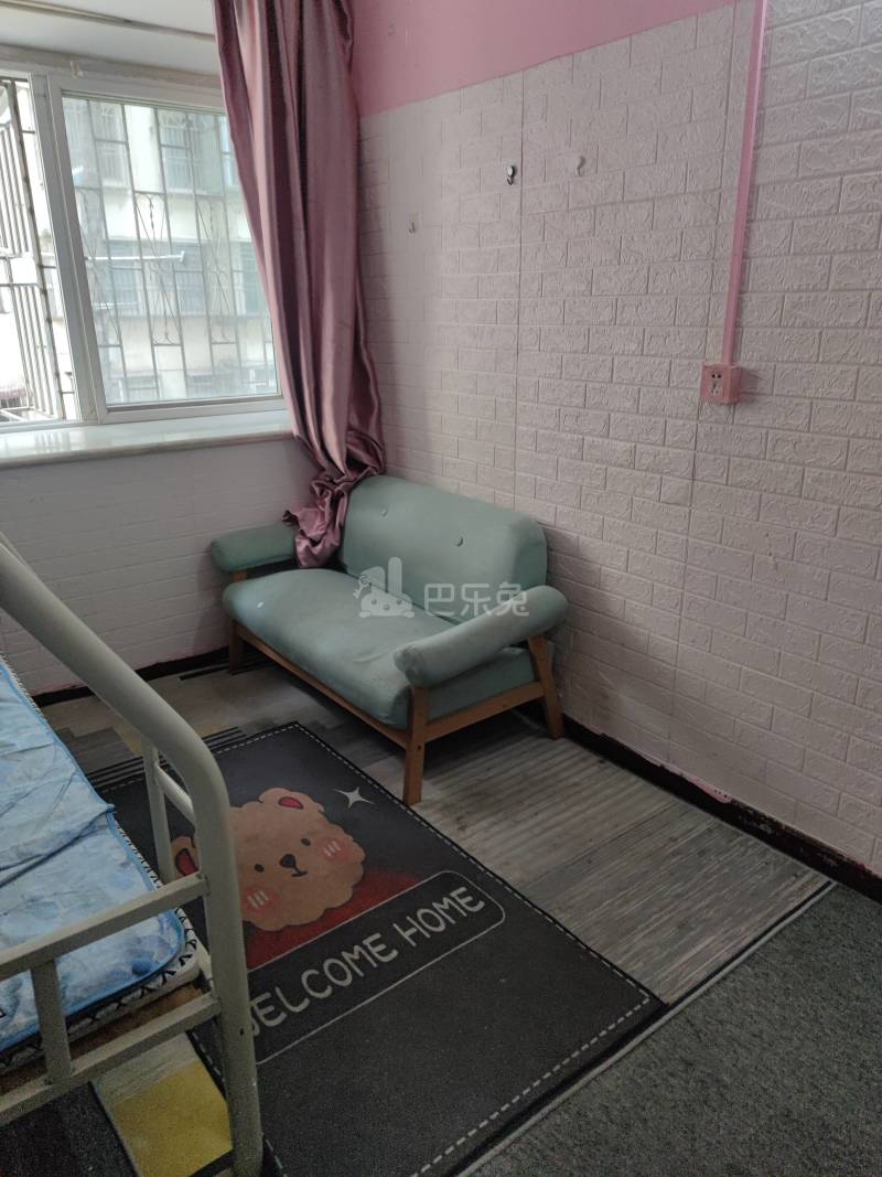 海映山庄1627265卧室图4