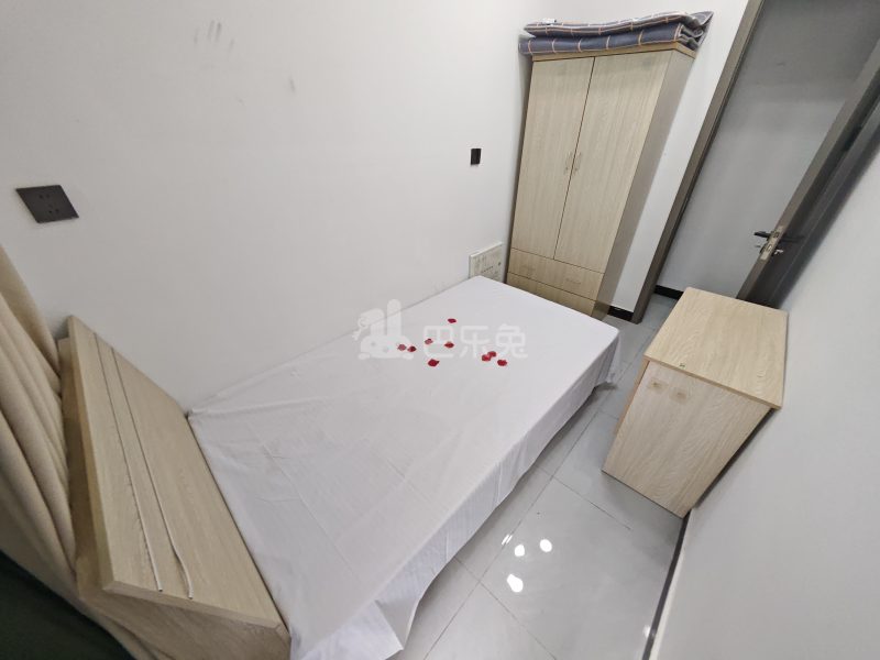 宝宸共和家园北区（三期）16321911卧室图3