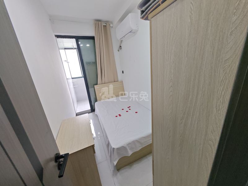 宝宸共和家园北区（三期）16321911卧室图0