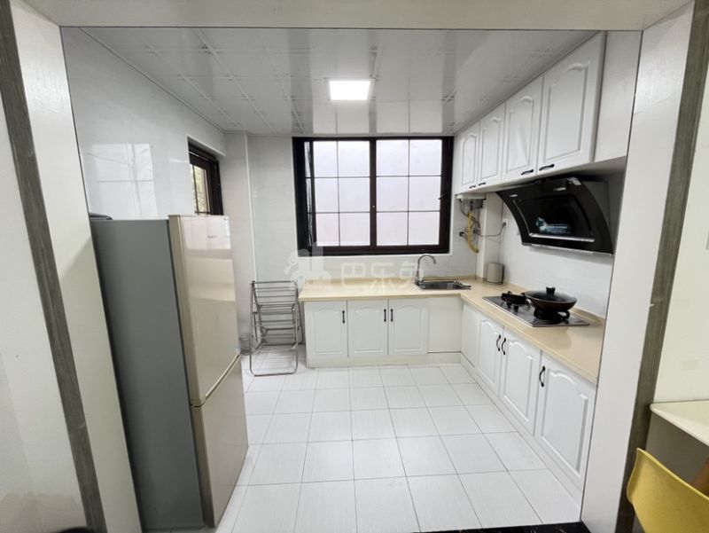 龙湖滟澜山16514962厨房图7