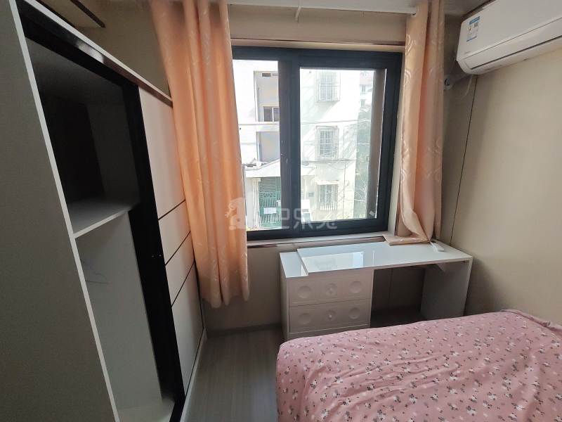 大宁路660弄小区16569113卧室图2