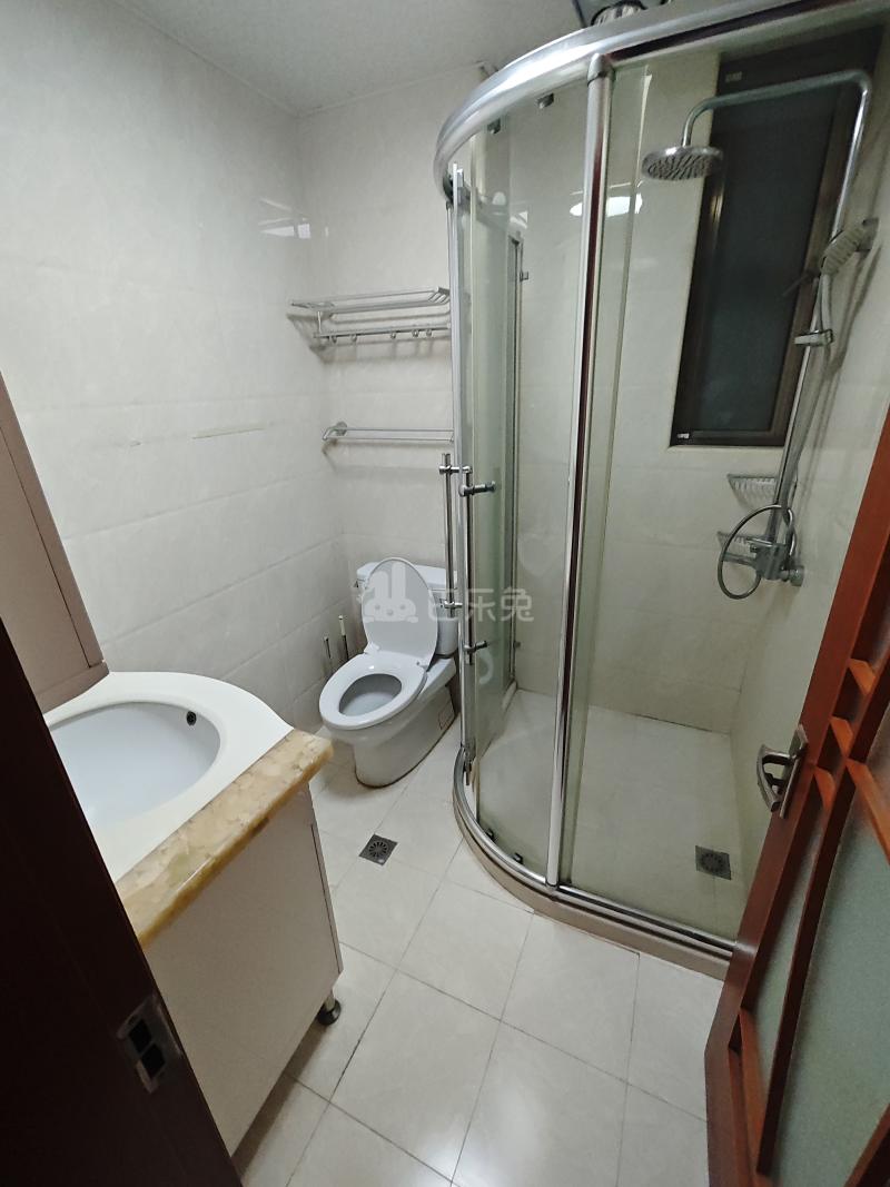 绿色丽园（大宁路667弄）16579207卫生间图5