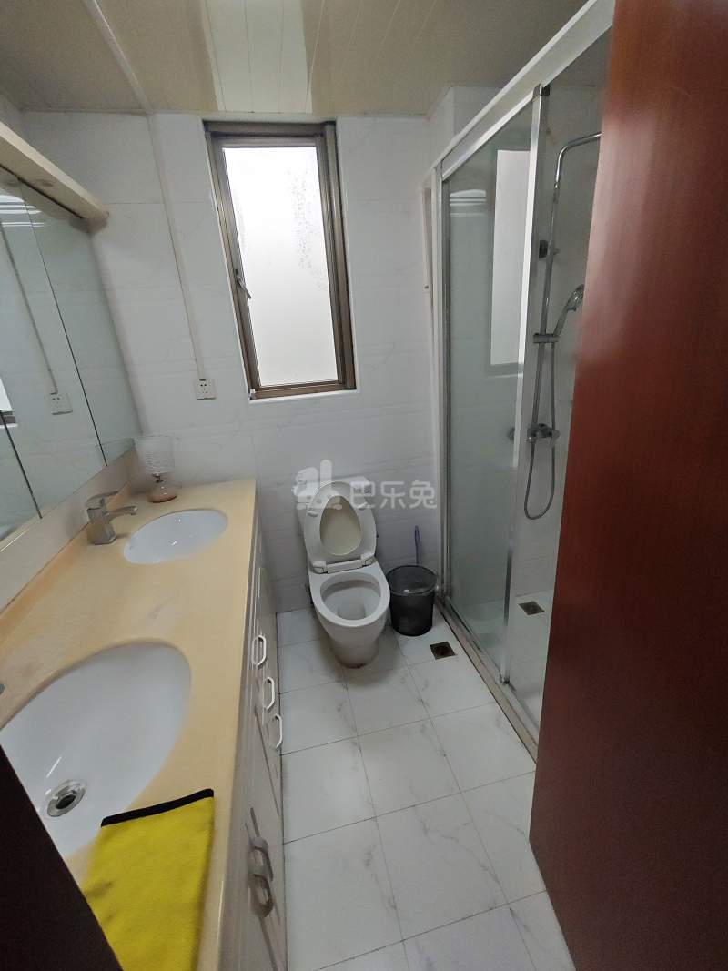 绿色丽园（大宁路667弄）16579207卫生间图6