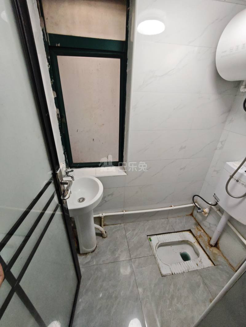 SVA世博花园（馥敦坊）16638000卫生间图6