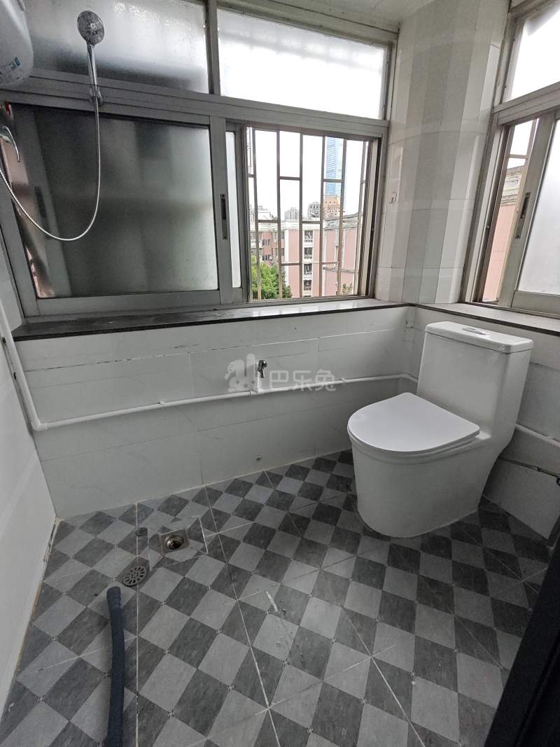 世界花园雅兰居16901307卫生间图4