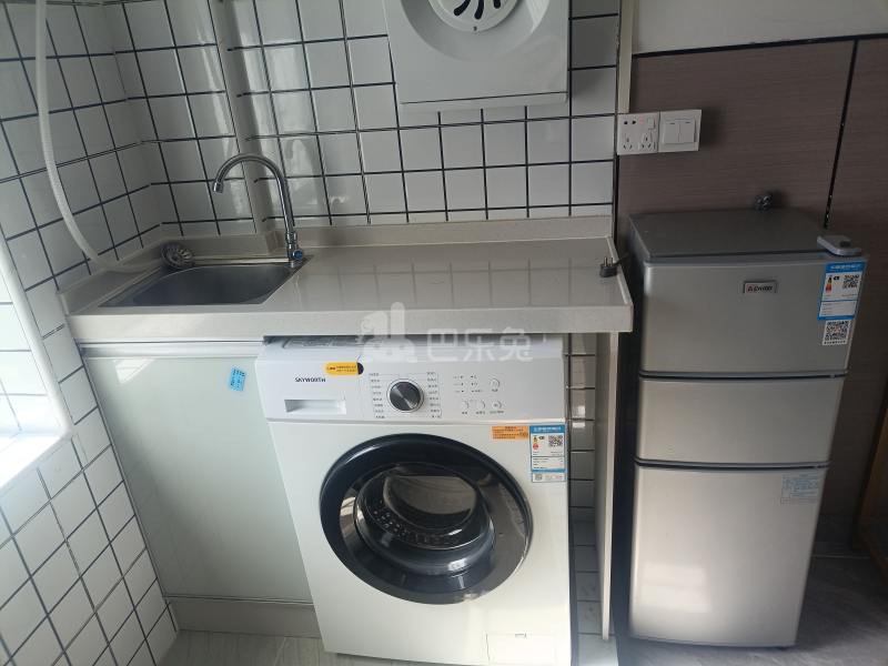 世界花园樱花居17077726卧室图2