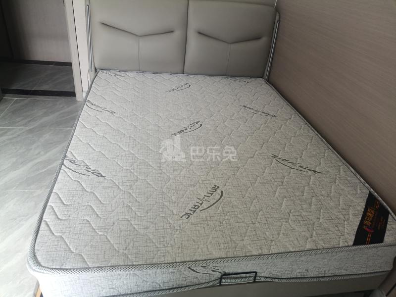 世界花园樱花居17077726卧室图0