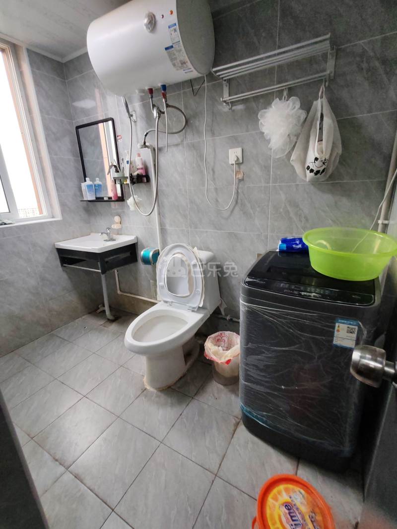 匡巷三村13591937卫生间图15