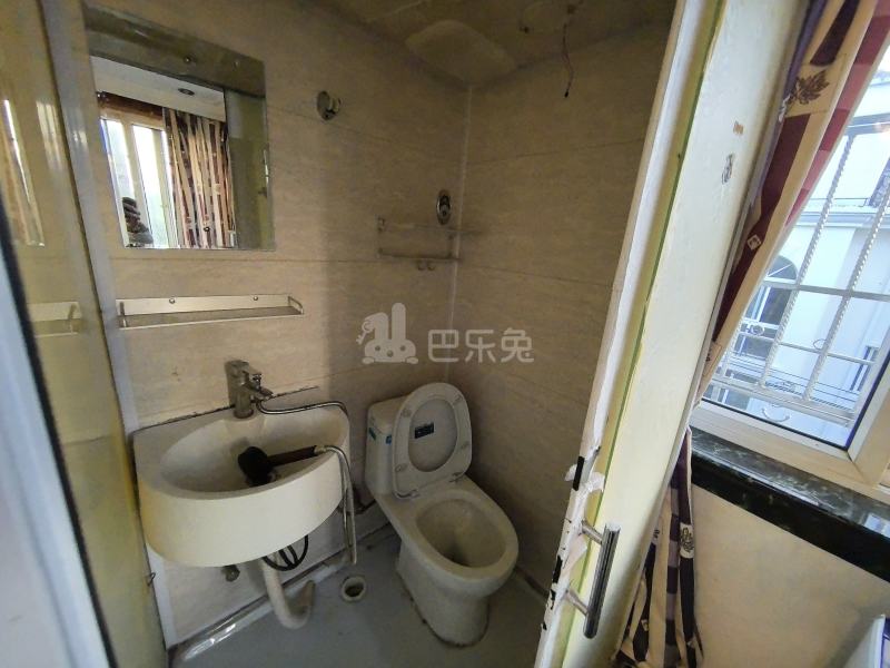 章浜新村17095100卫生间图13