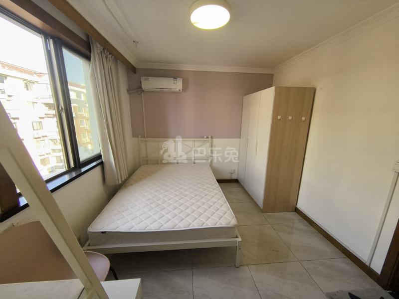 新青浦花苑2区17169605卧室图2