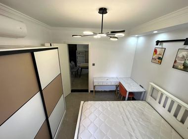 景华新苑 1室1厅1卫