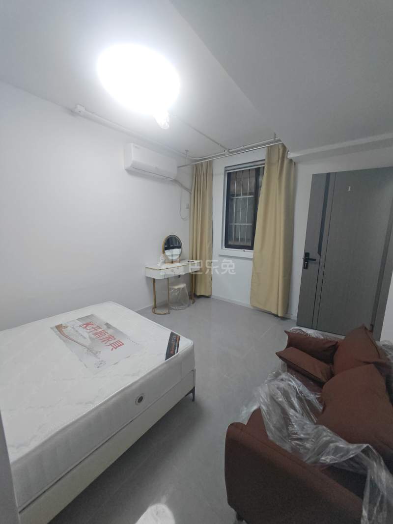 虹口商城17474696卧室窗户图15