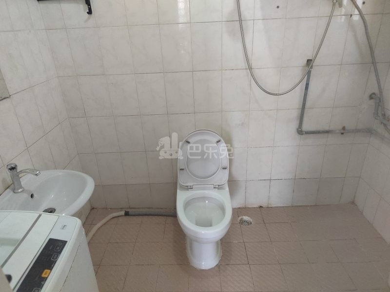 仓前锦福苑南苑17589426卫生间图5