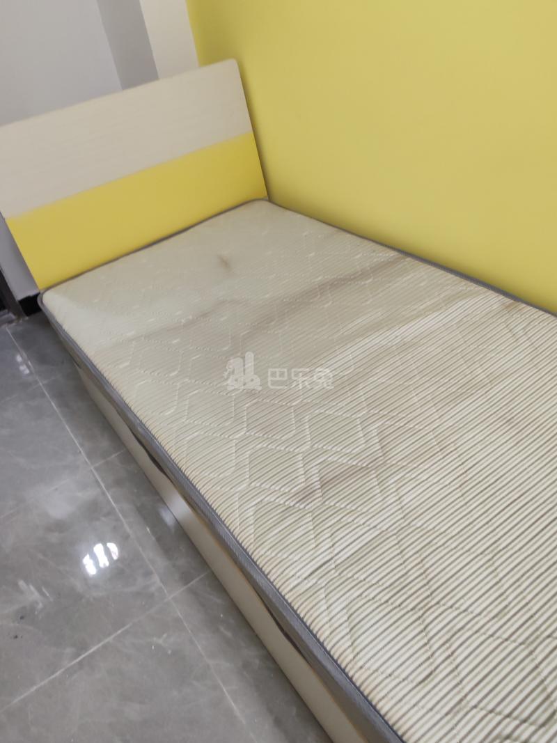 明珠花园17718915卧室图1