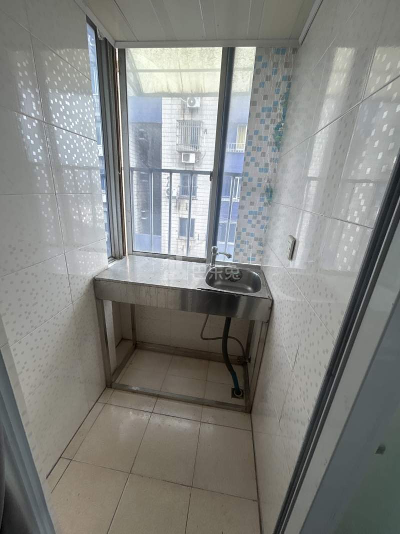 中山花园17734827周边环境图4