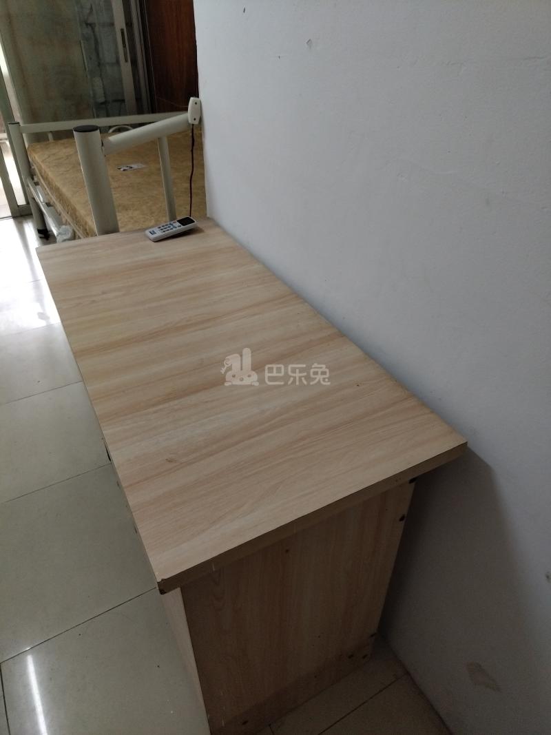 后海第三统建楼1773508客厅图4