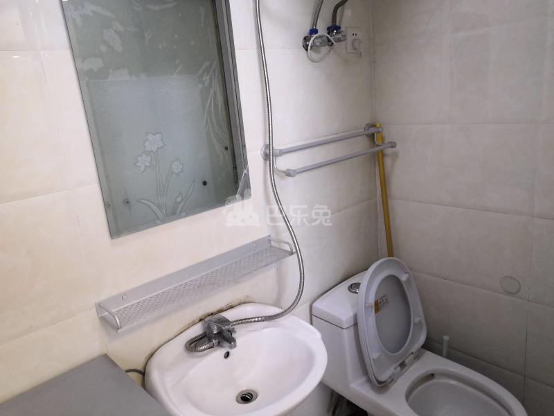 阳光欧洲城源水新墅（三期）1774705卫生间图13