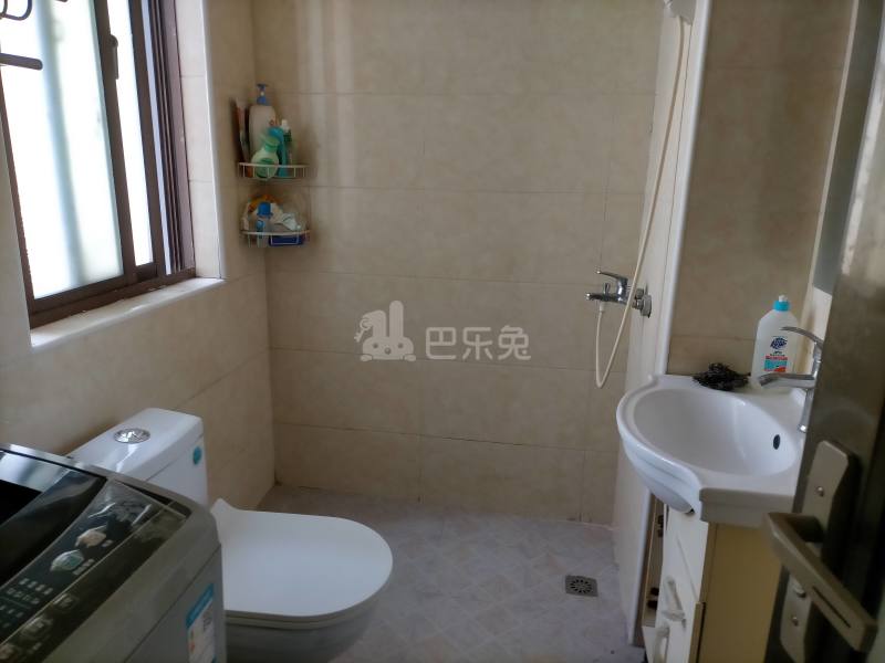 泰翔嘉苑1775568卫生间图5