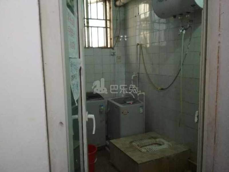 联发大楼1790245卫生间图18