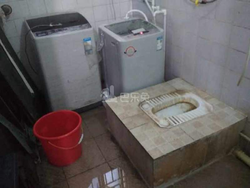 联发大楼1790245卫生间图19