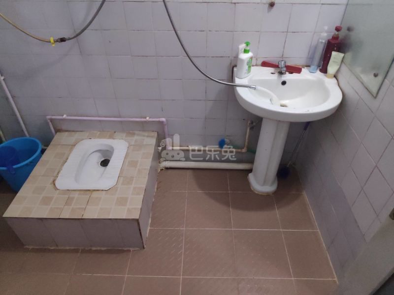 联发大楼1790245卫生间图17