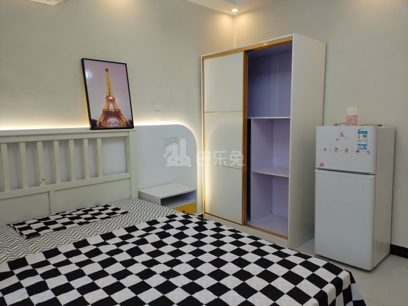 和家欣苑D区17923731卧室图2