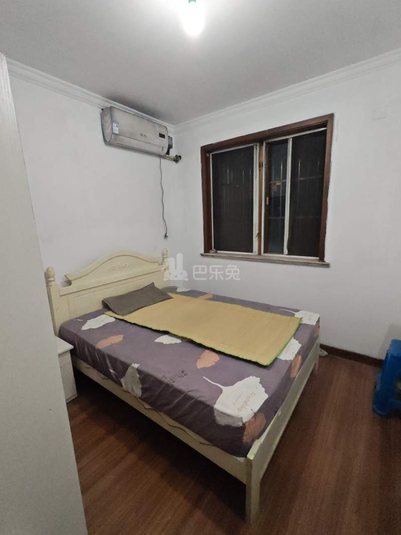 银兆公寓17980622卧室图2