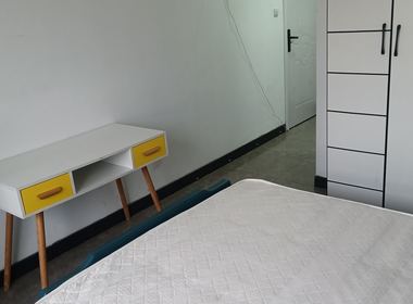 水清年华臻景苑 