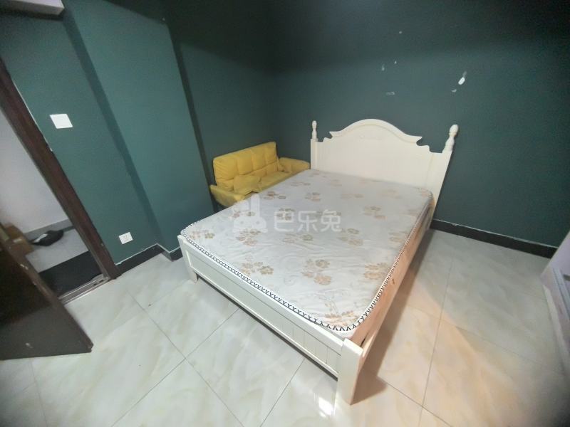 申汉大厦1802301卧室图1