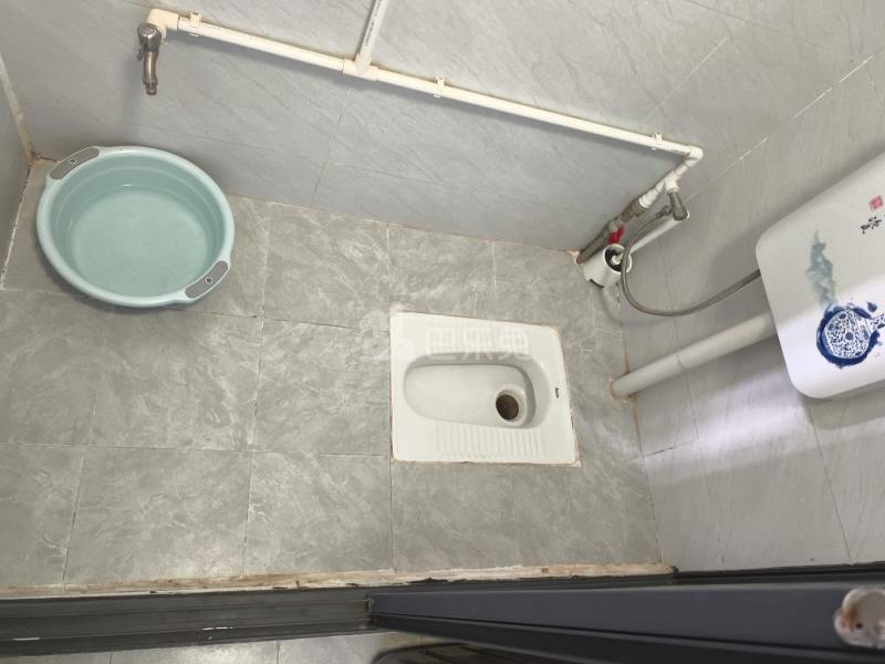 蛇口统建楼18042377卫生间图7