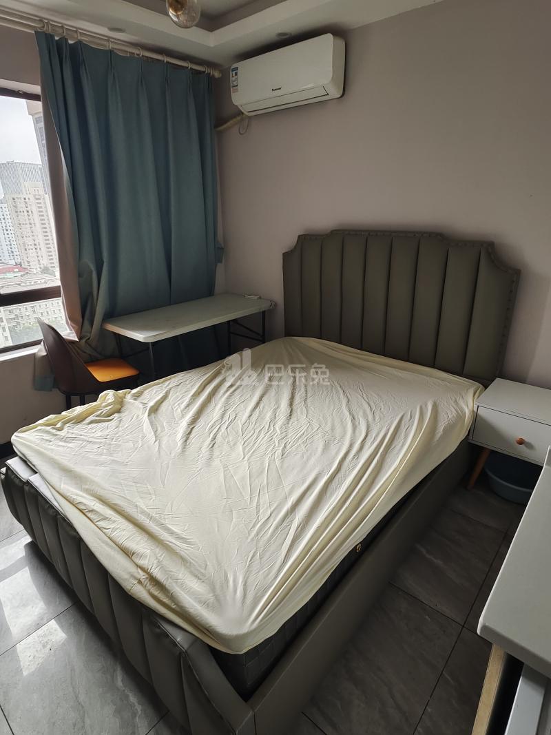 徐汇世家花园（徐汇玺庭）18049317周边环境图1