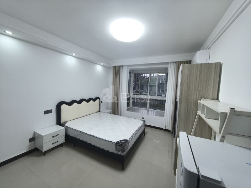 巷佳华苑2期18155643卧室图0