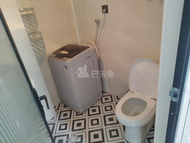 巷佳华苑2期18155674卫生间图5