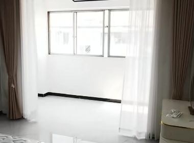 东外街36弄小区 