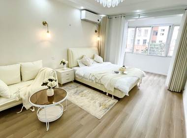 大宁路660弄小区 1室1厅0卫