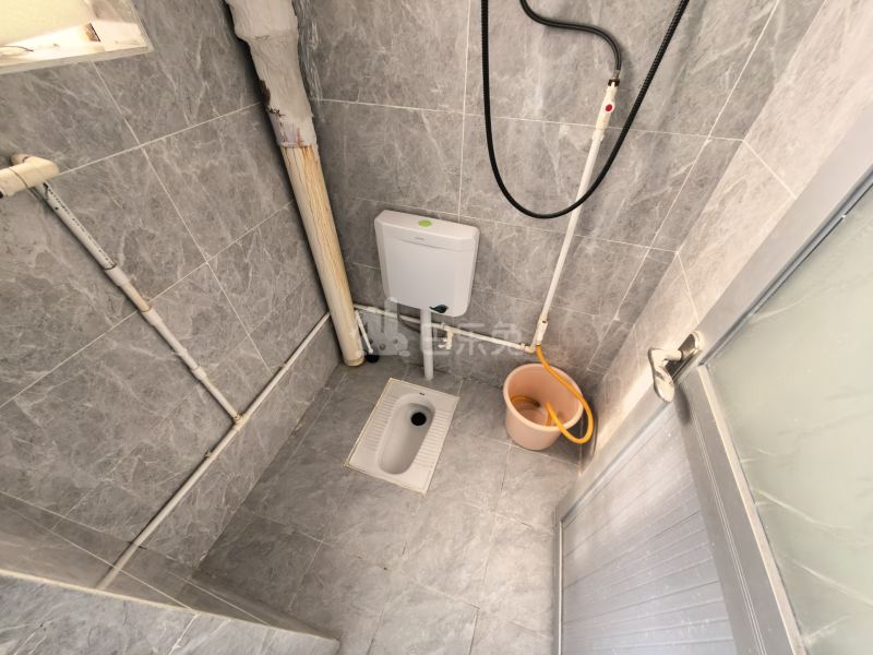 荔芳村18199145卫生间图5