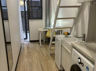 Sweet甜的服务式公寓（上海大宁店） 1室1厅1卫