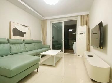 天山华庭 2室2厅1卫