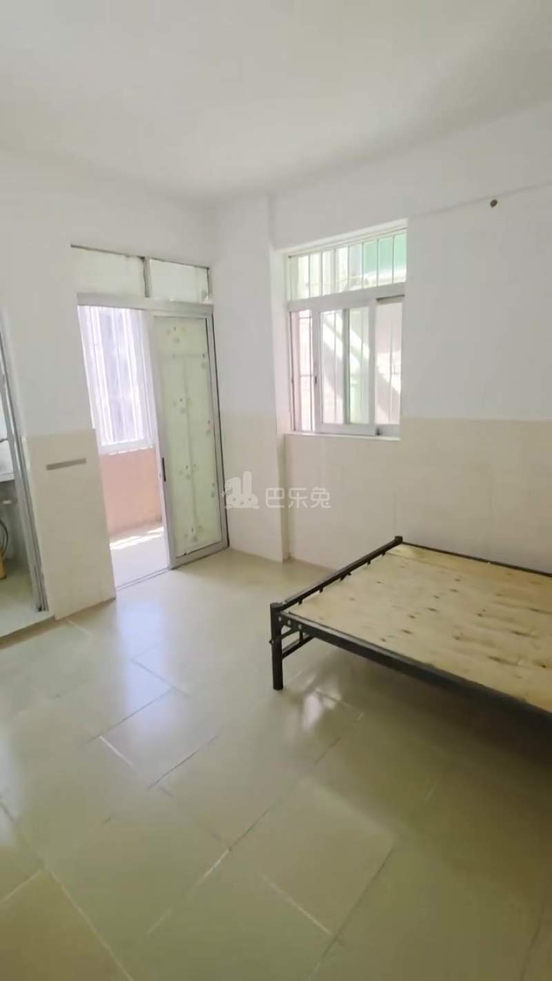 南山村18228359周边环境图0